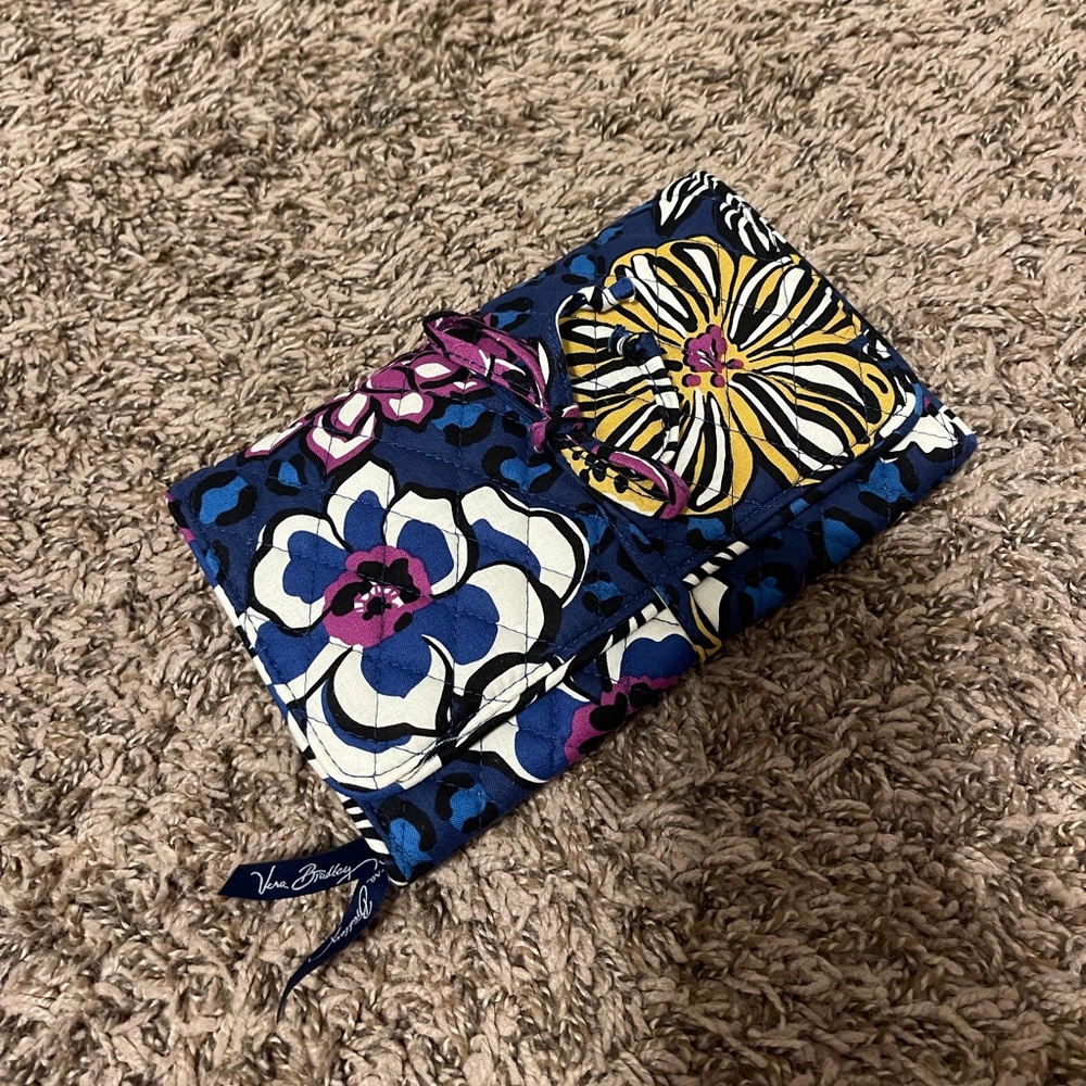 Vera Bradley All Rolled Up Jewelry Travel Case